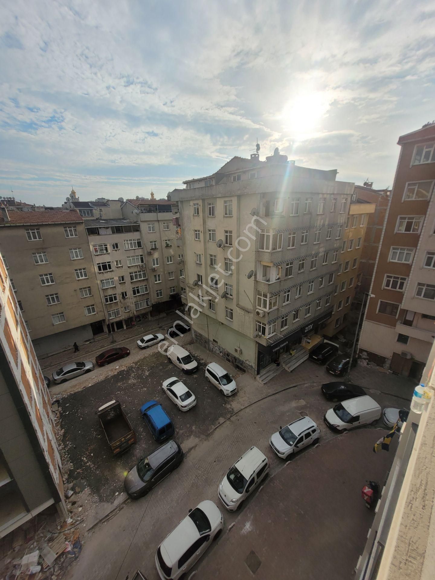 İstanbul Bahçelievler Şirinevlerde Satılık Sıfır 2+1 Daire - Görsel 21