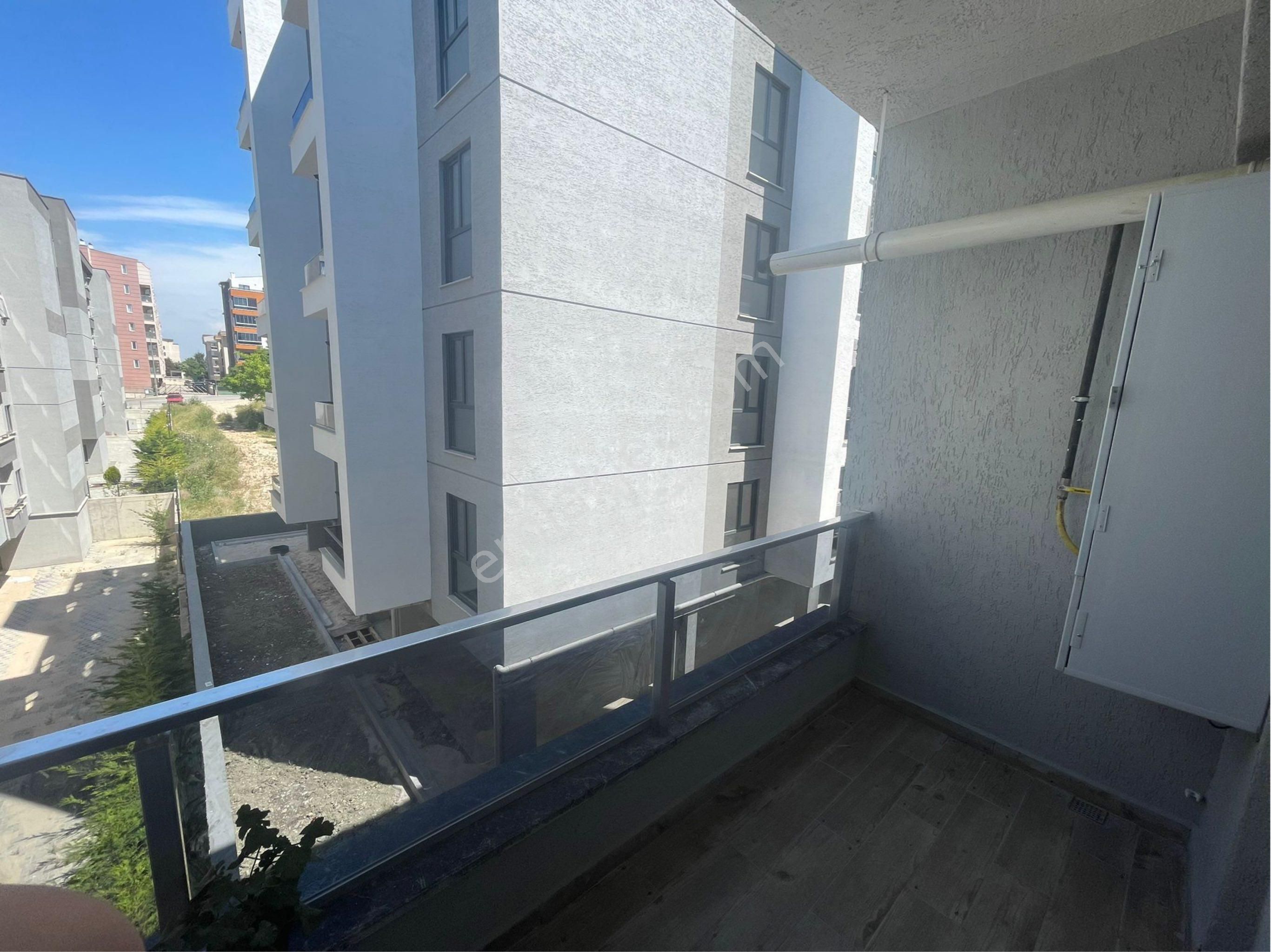 Aktürk Gayrimenkulden Satılık 2+1 Eşyalı Fırsat Daire - Görsel 25