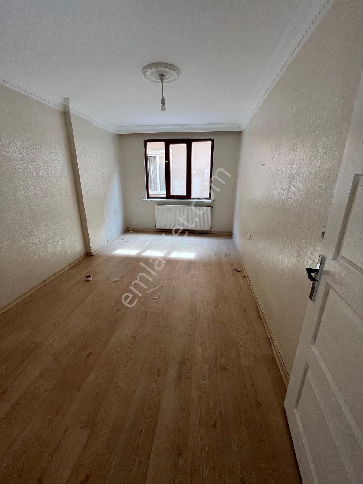 Grv Emlaktan 75. Yıl Mahallesinde Satılık 2.kat 95 M2 2+1 Daire - Görsel 19