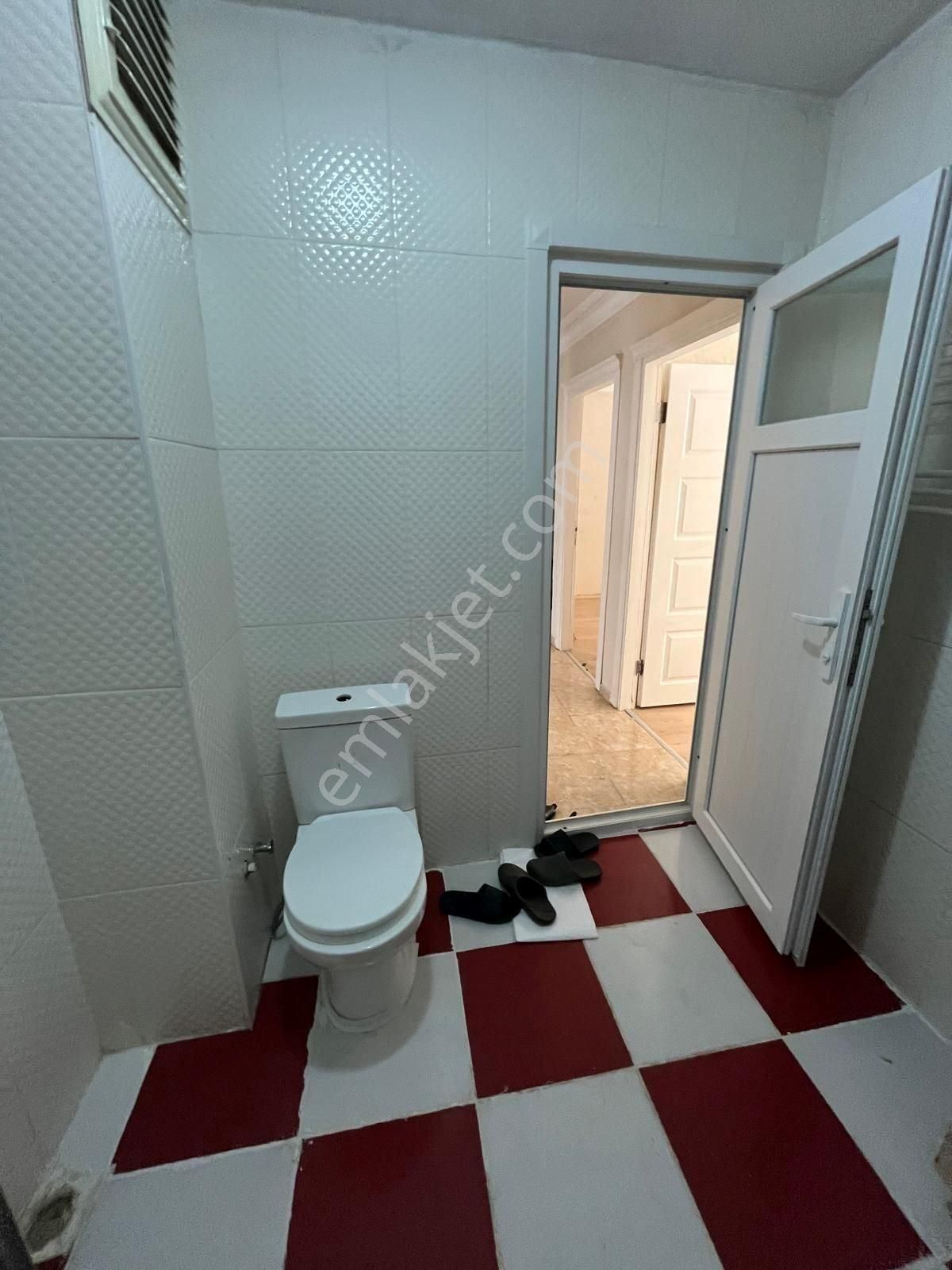 Grv Emlaktan 75. Yıl Mahallesinde Satılık 2.kat 95 M2 2+1 Daire - Görsel 32