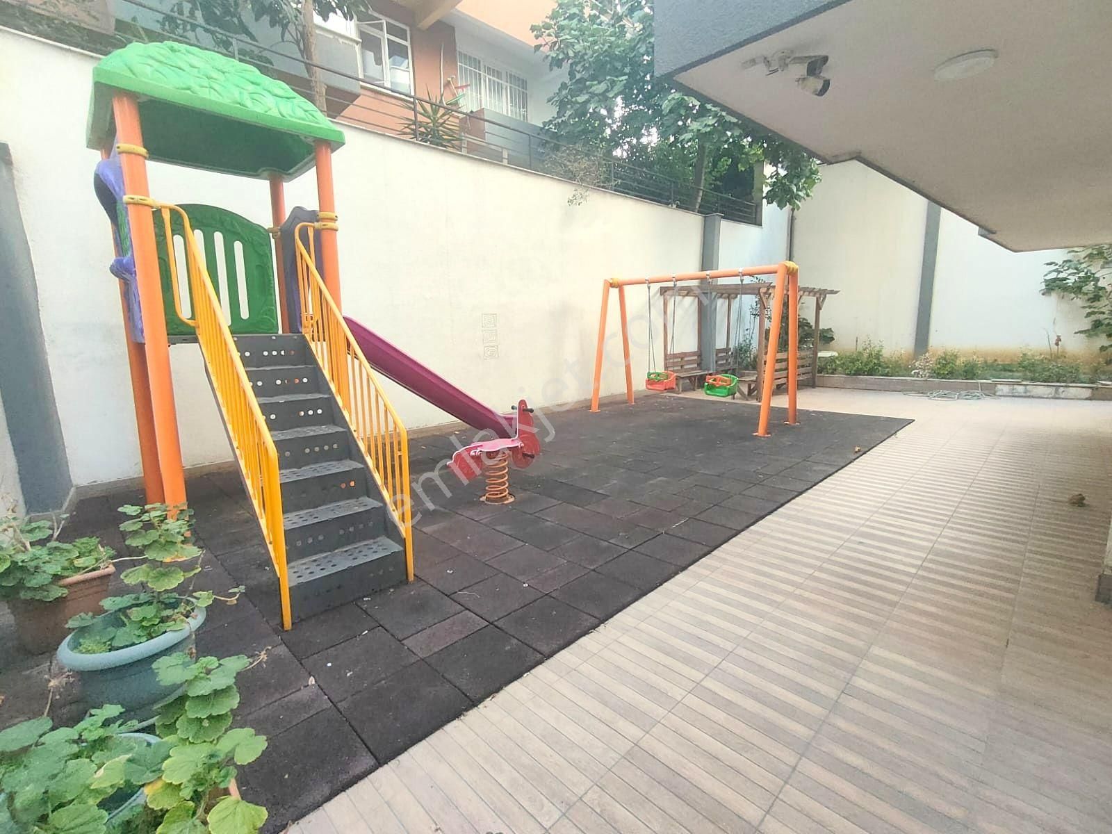 Emlak Dünyasından Maltepe Altıntepede Satılık 1+1 Lüks Daire - Görsel 17