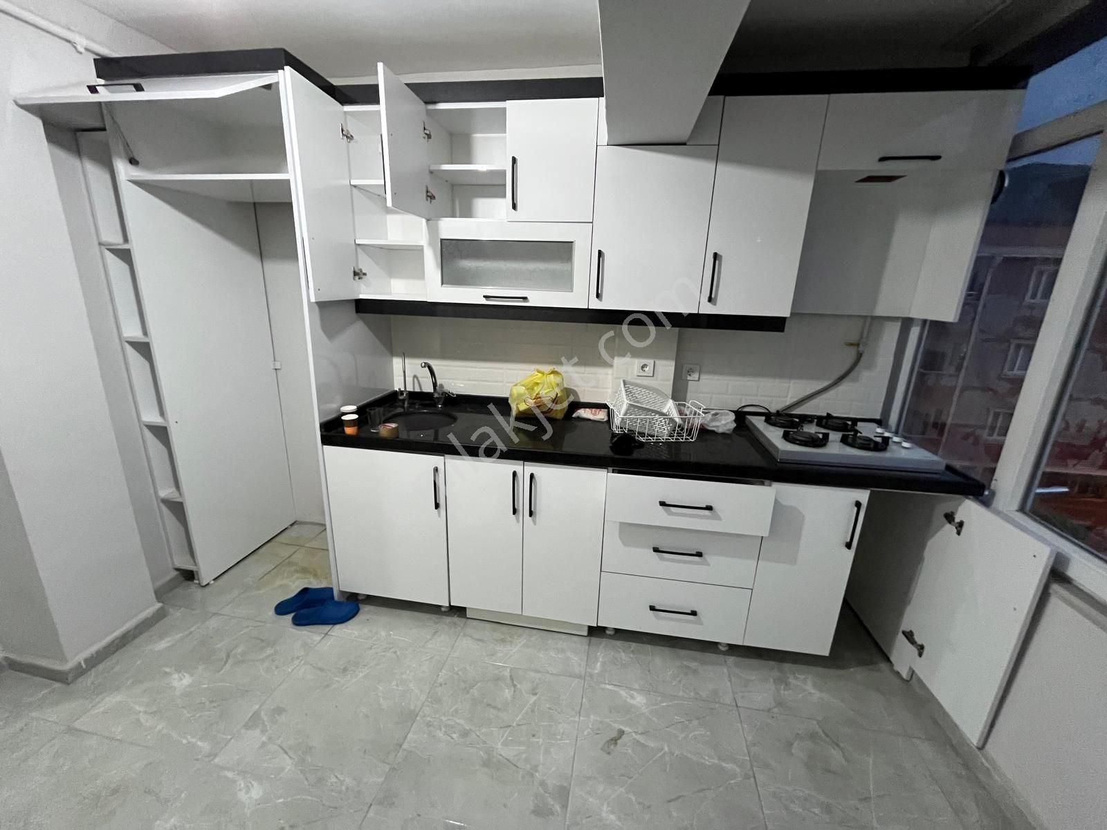 Grv Emlaktan 75. Yıl Mah. Satılık 3.kat 170 M2 4+2 Dubleks Daire - Görsel 17