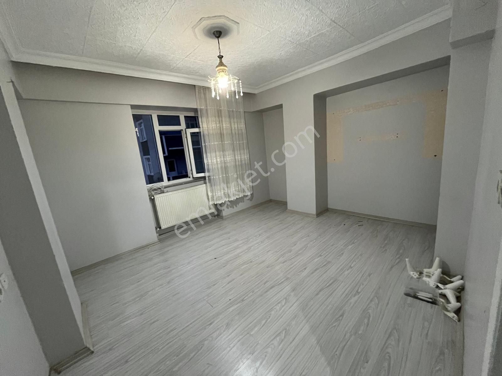 Grv Emlaktan 75. Yıl Mah. Satılık 3.kat 170 M2 4+2 Dubleks Daire - Görsel 4