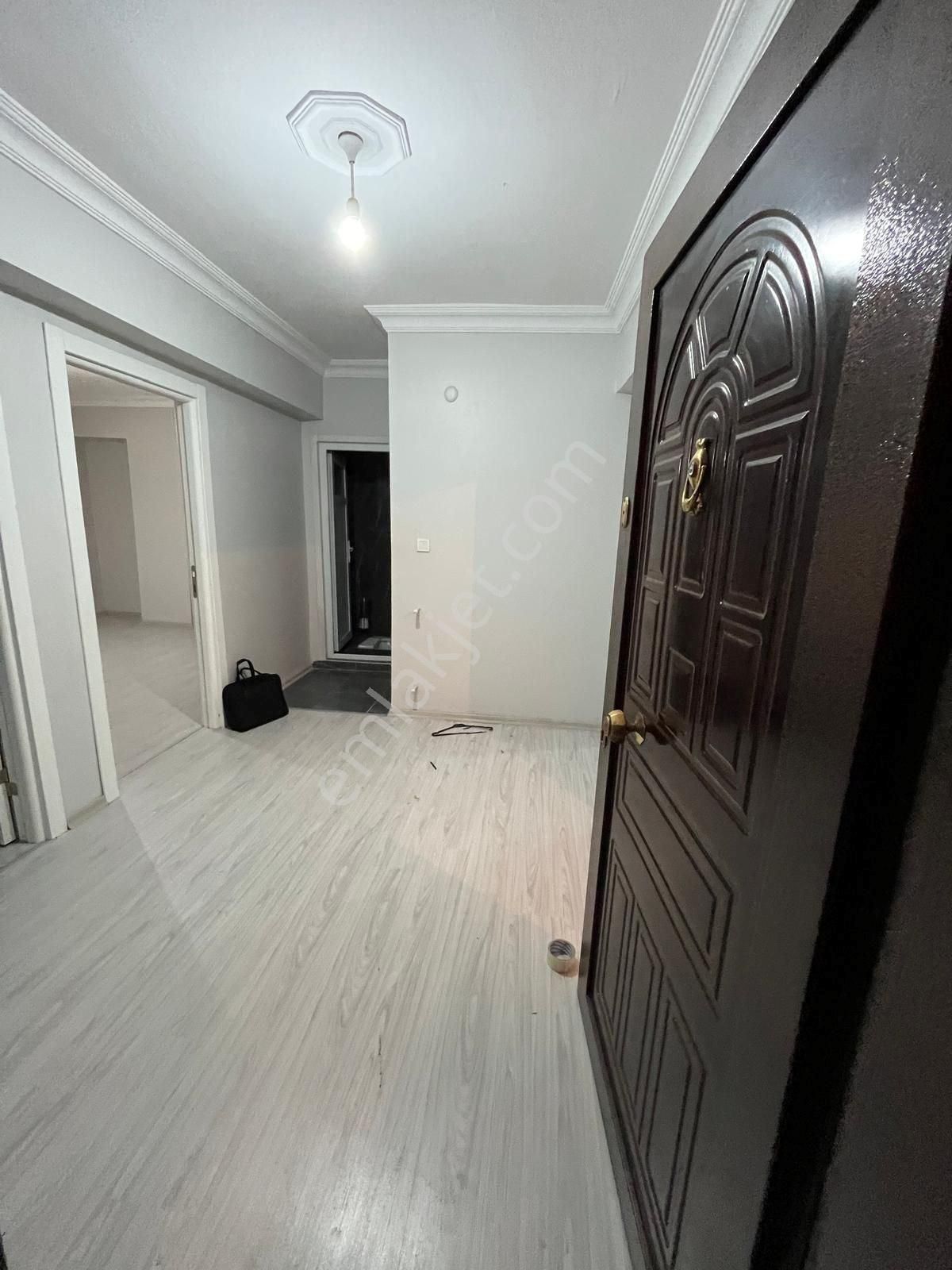 Grv Emlaktan 75. Yıl Mah. Satılık 3.kat 170 M2 4+2 Dubleks Daire - Görsel 3