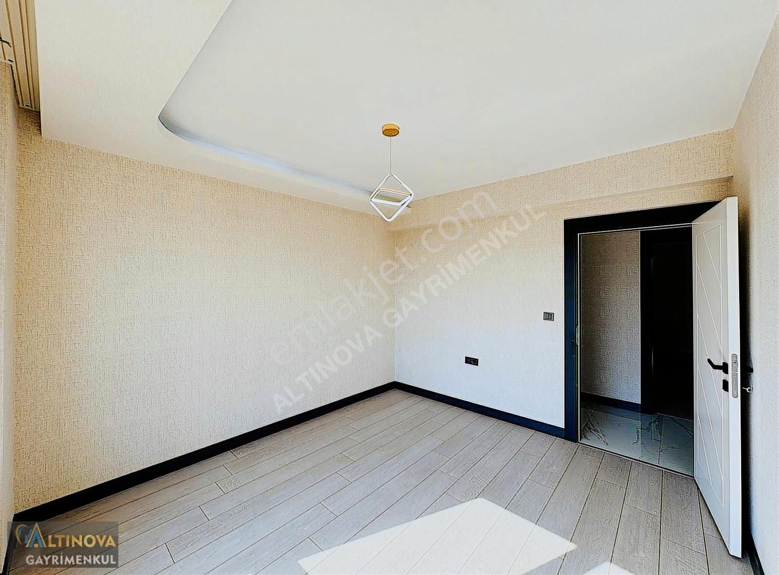 Keçiörende Site İçerisinde Ultra Lüx Yapılı Satılık 4+1 Daire - Görsel 21