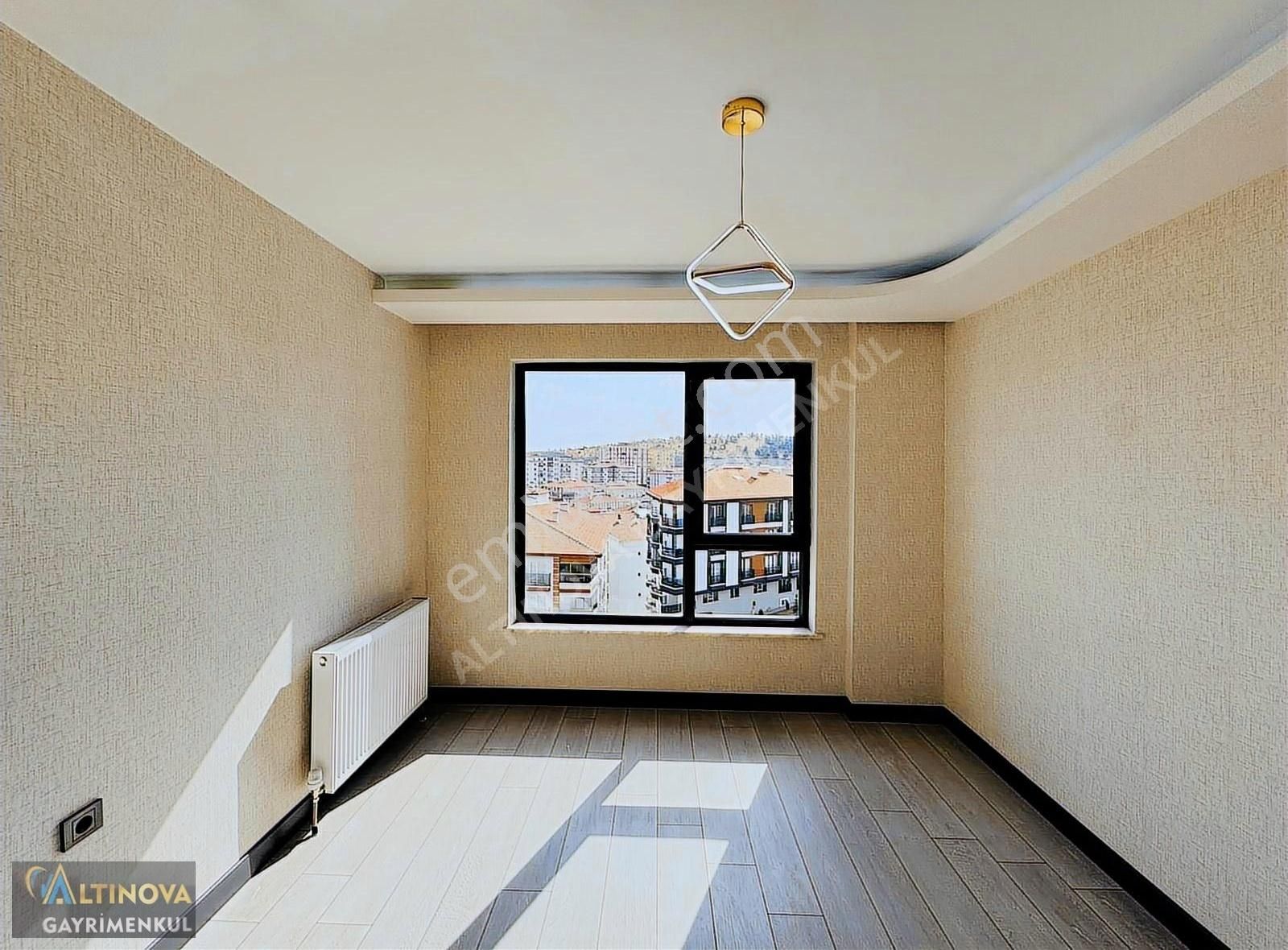 Keçiörende Site İçerisinde Ultra Lüx Yapılı Satılık 4+1 Daire - Görsel 31