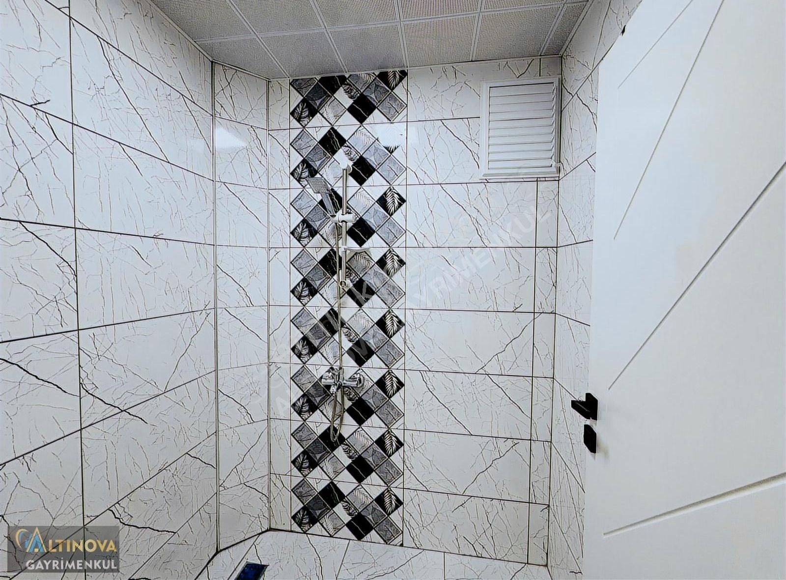 Keçiörende Site İçerisinde Ultra Lüx Yapılı Satılık 4+1 Daire - Görsel 35