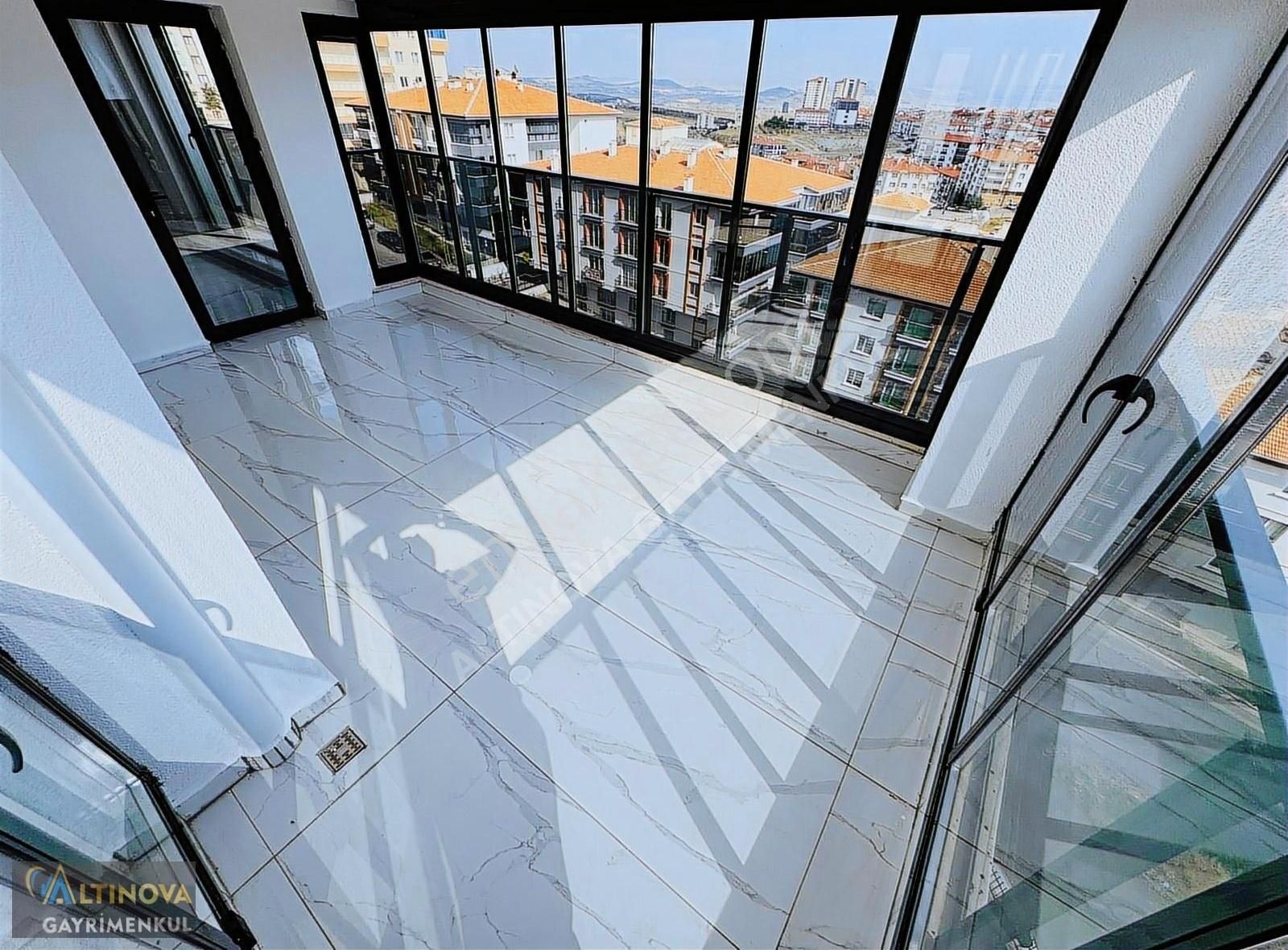 Keçiörende Site İçerisinde Ultra Lüx Yapılı Satılık 4+1 Daire - Görsel 25