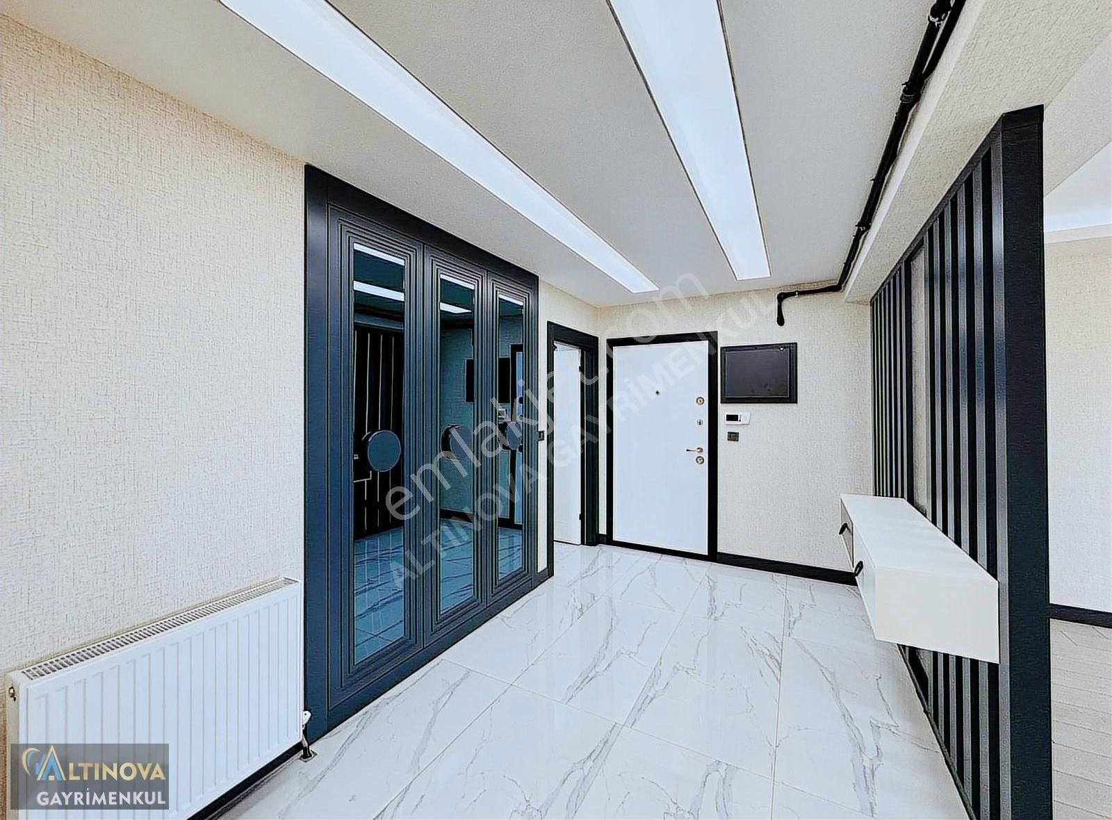 Keçiörende Site İçerisinde Ultra Lüx Yapılı Satılık 4+1 Daire - Görsel 28