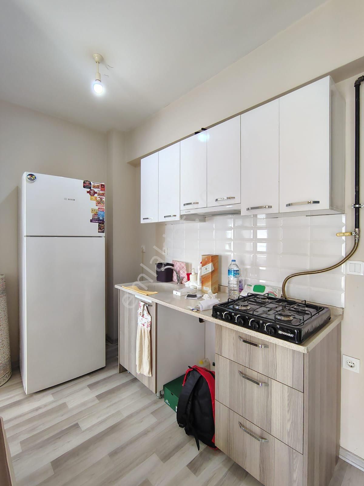 Aktürk Gayrimenkulden Merkezi Konumlu 2+1 Fırsat Daire - Görsel 14