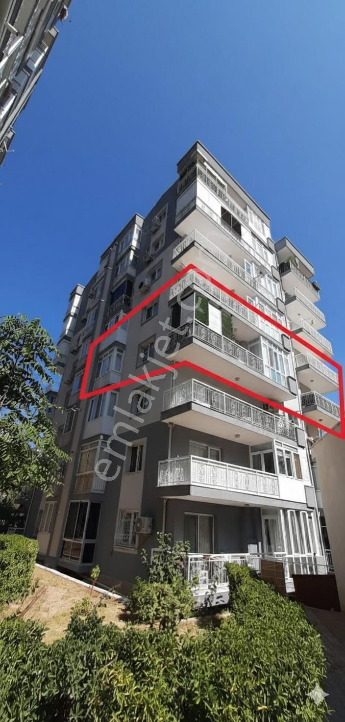 Zübeyde Hanım Mahallesinde 3+1 Arakat Satılık Daire - Görsel 3