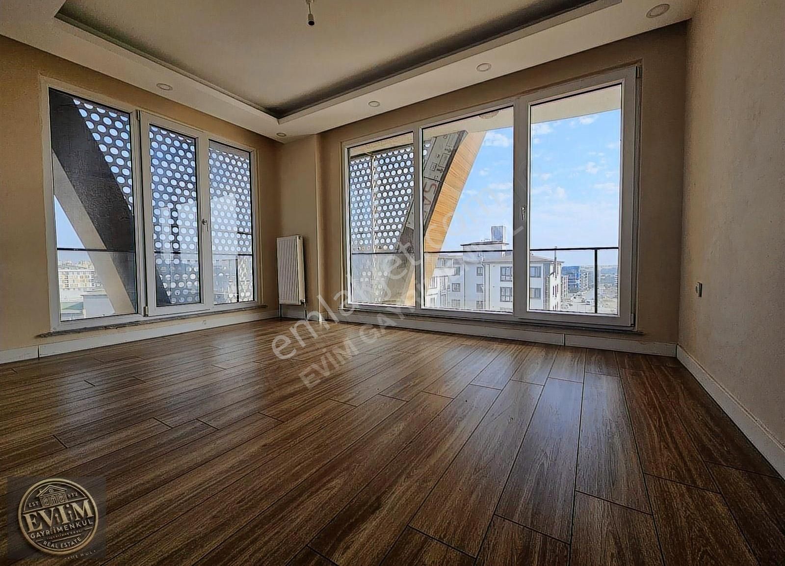 Evim Gayrimenkul'den Havuzlu Güvenlikli Sitede 3+1 Lüx Daire - Görsel 12