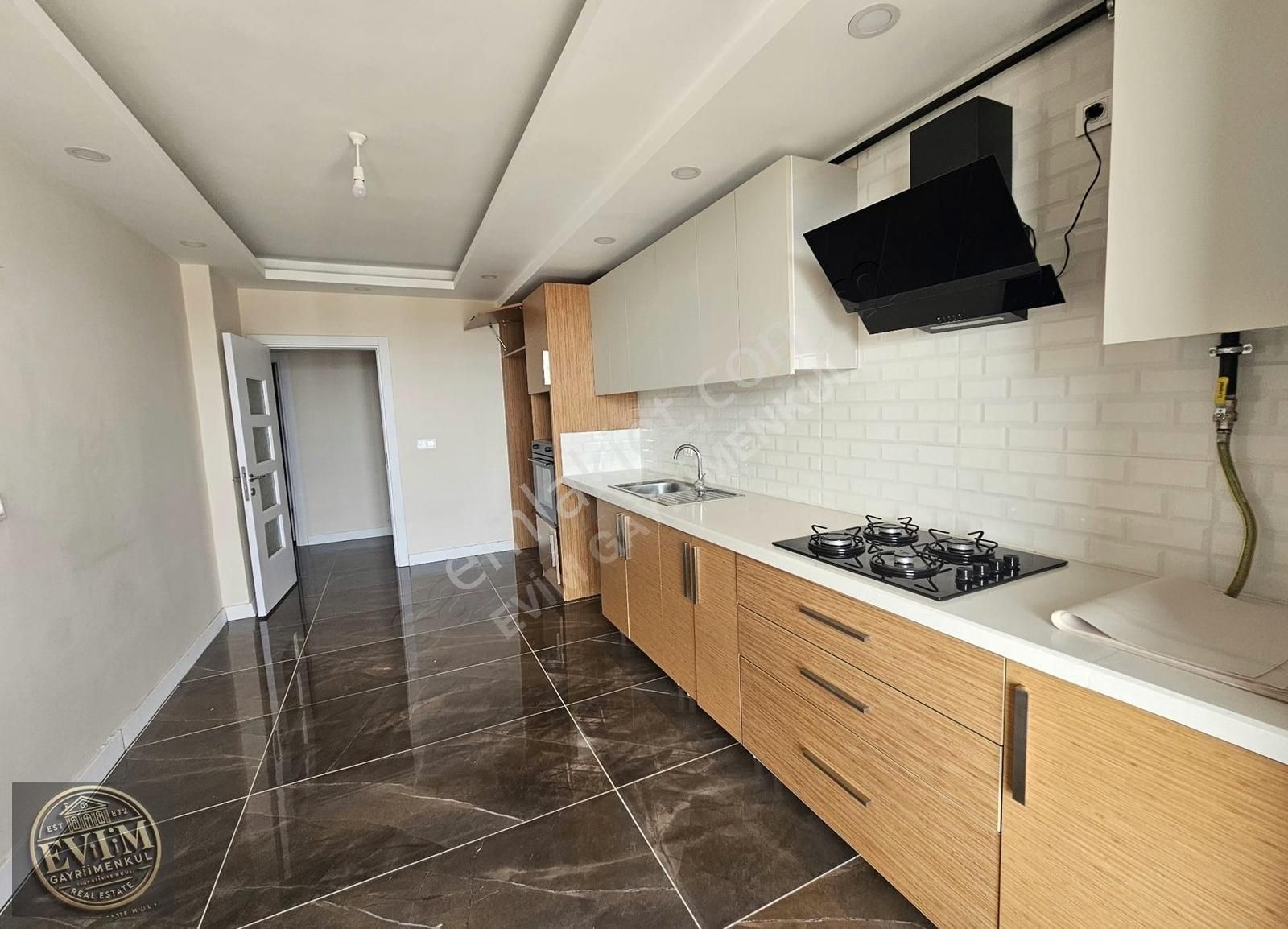 Evim Gayrimenkul'den Havuzlu Güvenlikli Sitede 3+1 Lüx Daire - Görsel 9