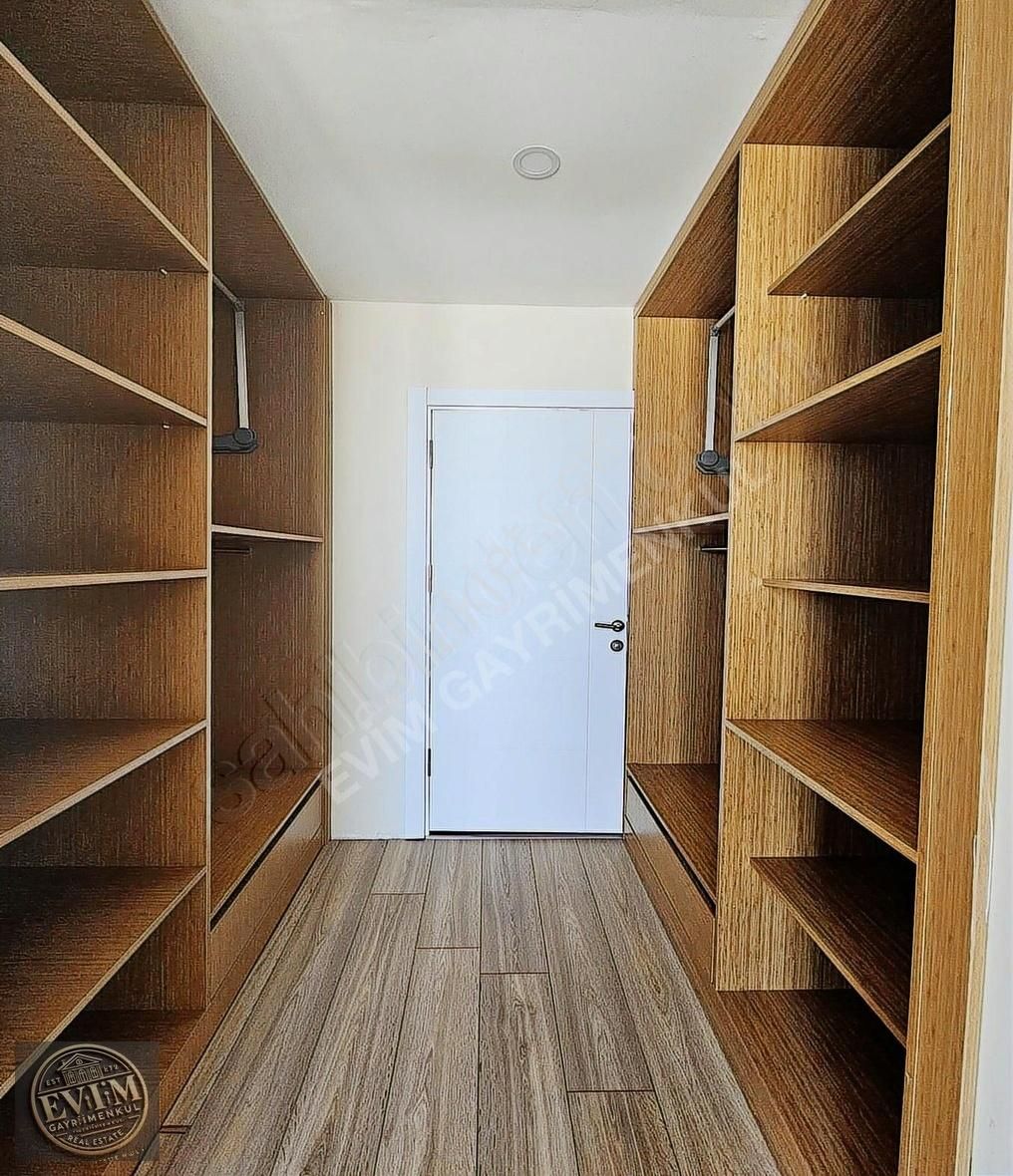 Evim Gayrimenkul'den Havuzlu Güvenlikli Sitede 3+1 Lüx Daire - Görsel 3