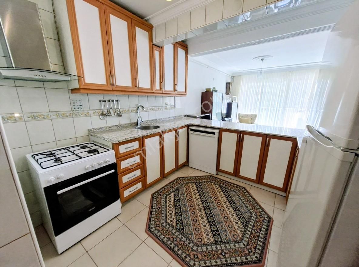 Kw Cobans'tan Kazımdirik (bornova) – 115 M² 3+1 Satılık Daire: Çift Balkonlu, Bakımlı Bina! - Görsel 15