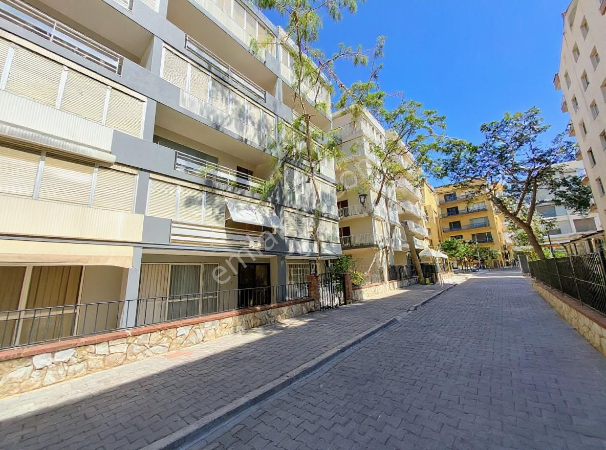 Kw Cobans'tan Kazımdirik (bornova) – 115 M² 3+1 Satılık Daire: Çift Balkonlu, Bakımlı Bina!