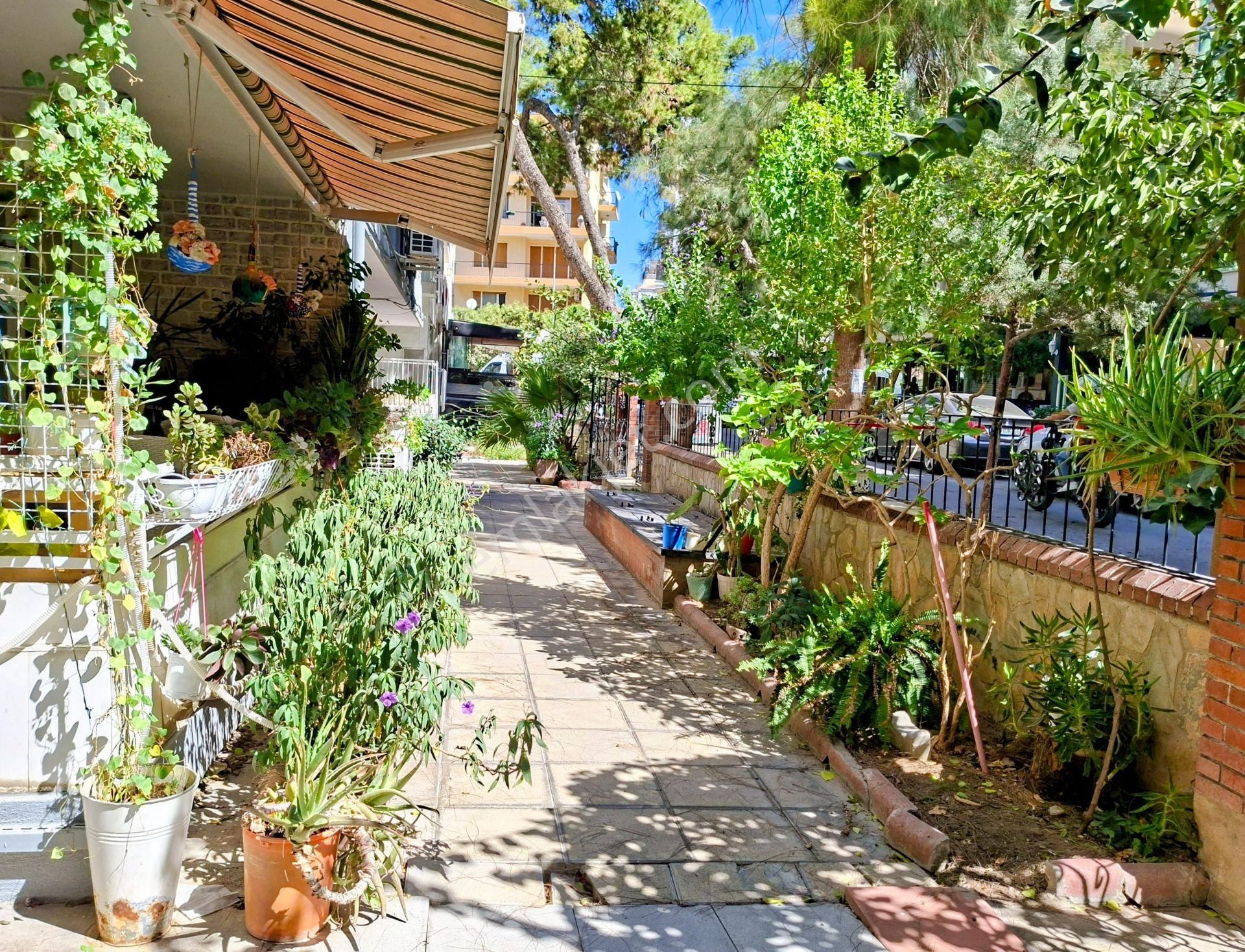 Kw Cobans'tan Kazımdirik (bornova) – 115 M² 3+1 Satılık Daire: Çift Balkonlu, Bakımlı Bina! - Görsel 2