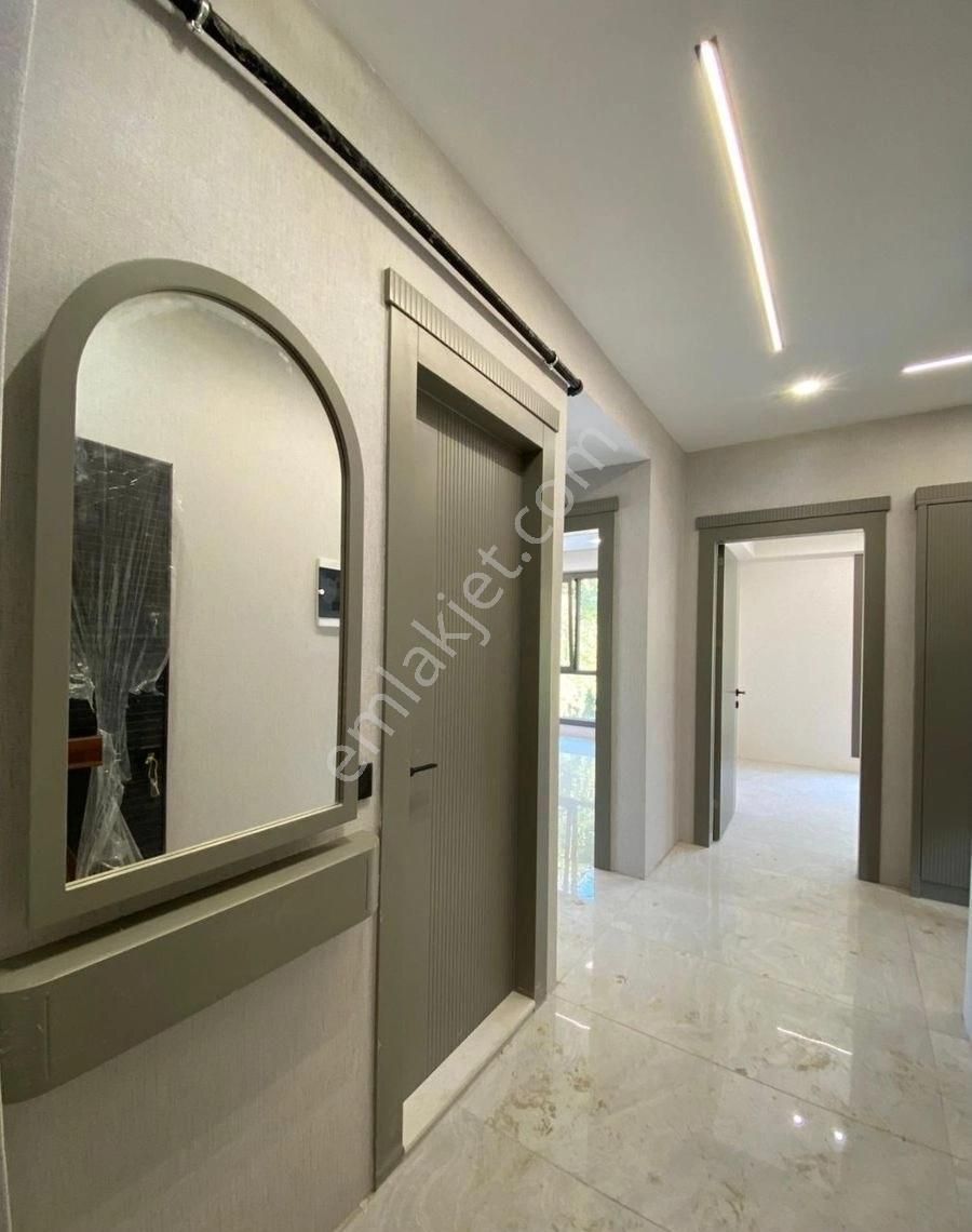 Gültepede Ön Cephe Cadde Üzeri 3+1 140m2 Son Kalan Daire - Görsel 17