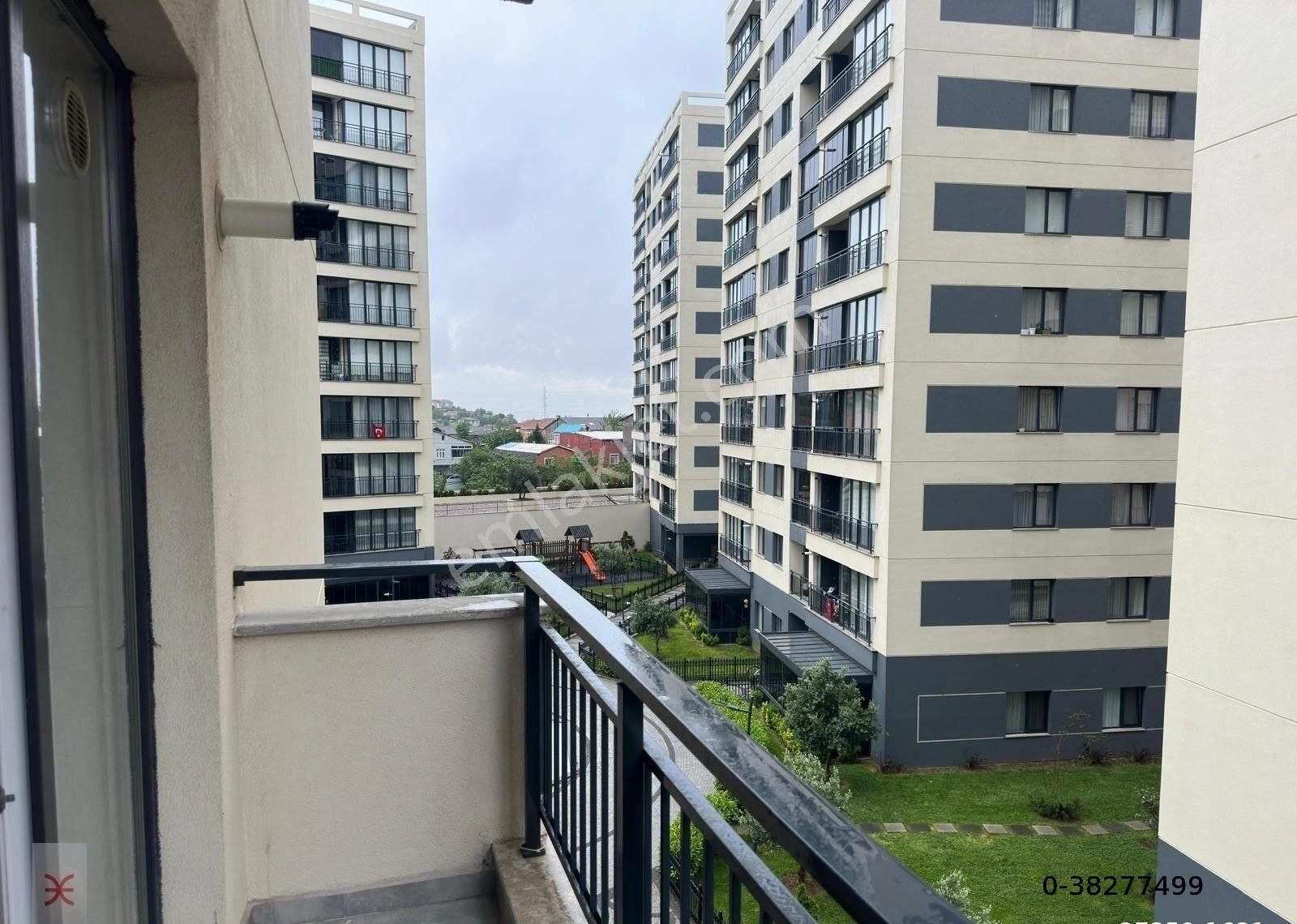 Veli Baba Ertuğrul Gazi Cad Üzeri Aydos Ormanı Yakını Sitede Havuzlu 2+1 - Görsel 7