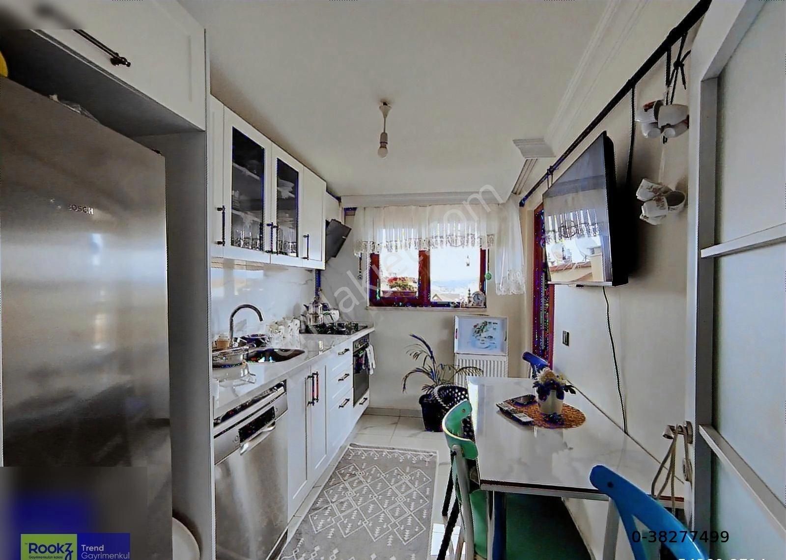 Sancaktepe Demokrasi Caddesinde 3+1 Dubleks Daire Harika Konum - Görsel 2