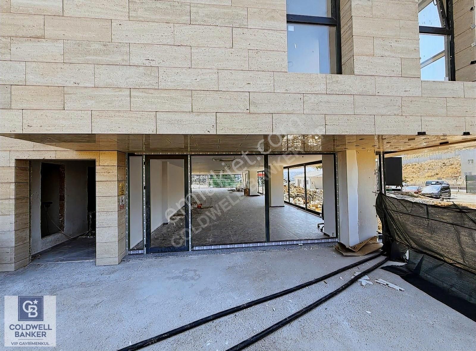 Fgm Ramada'da Yüksek Değerli Ofis | Havalimanına (2 Dakika) - Görsel 17