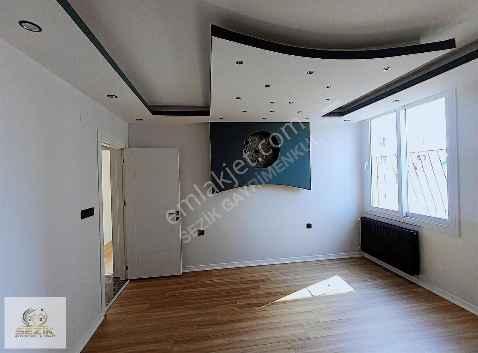 Kenan Evren Bulva Üzeri Emsalsiz Cok Geniş Ultra Lüks 4+1 Daire - Görsel 4