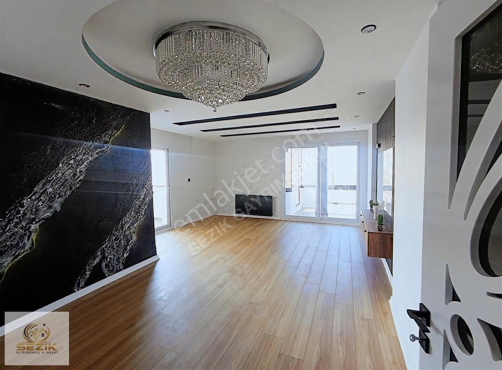 Kenan Evren Bulva Üzeri Emsalsiz Cok Geniş Ultra Lüks 4+1 Daire - Görsel 8