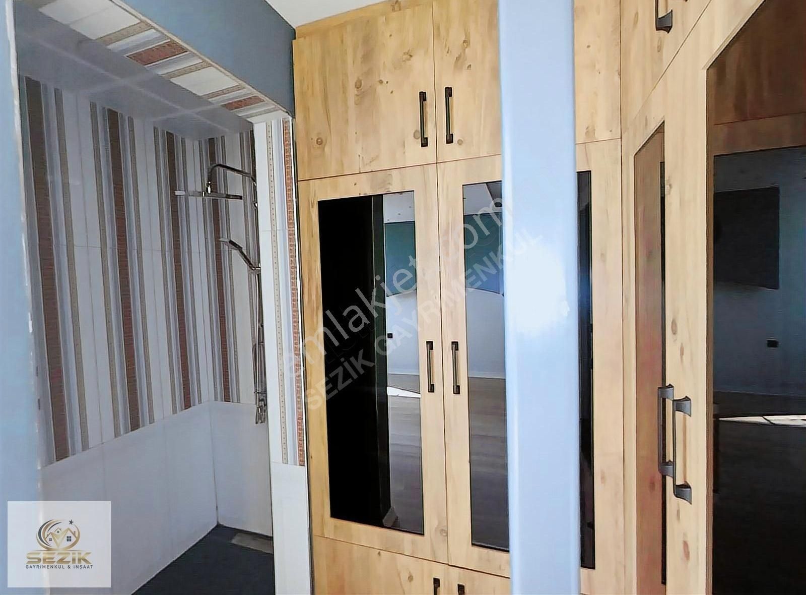 Kenan Evren Bulva Üzeri Emsalsiz Cok Geniş Ultra Lüks 4+1 Daire - Görsel 15