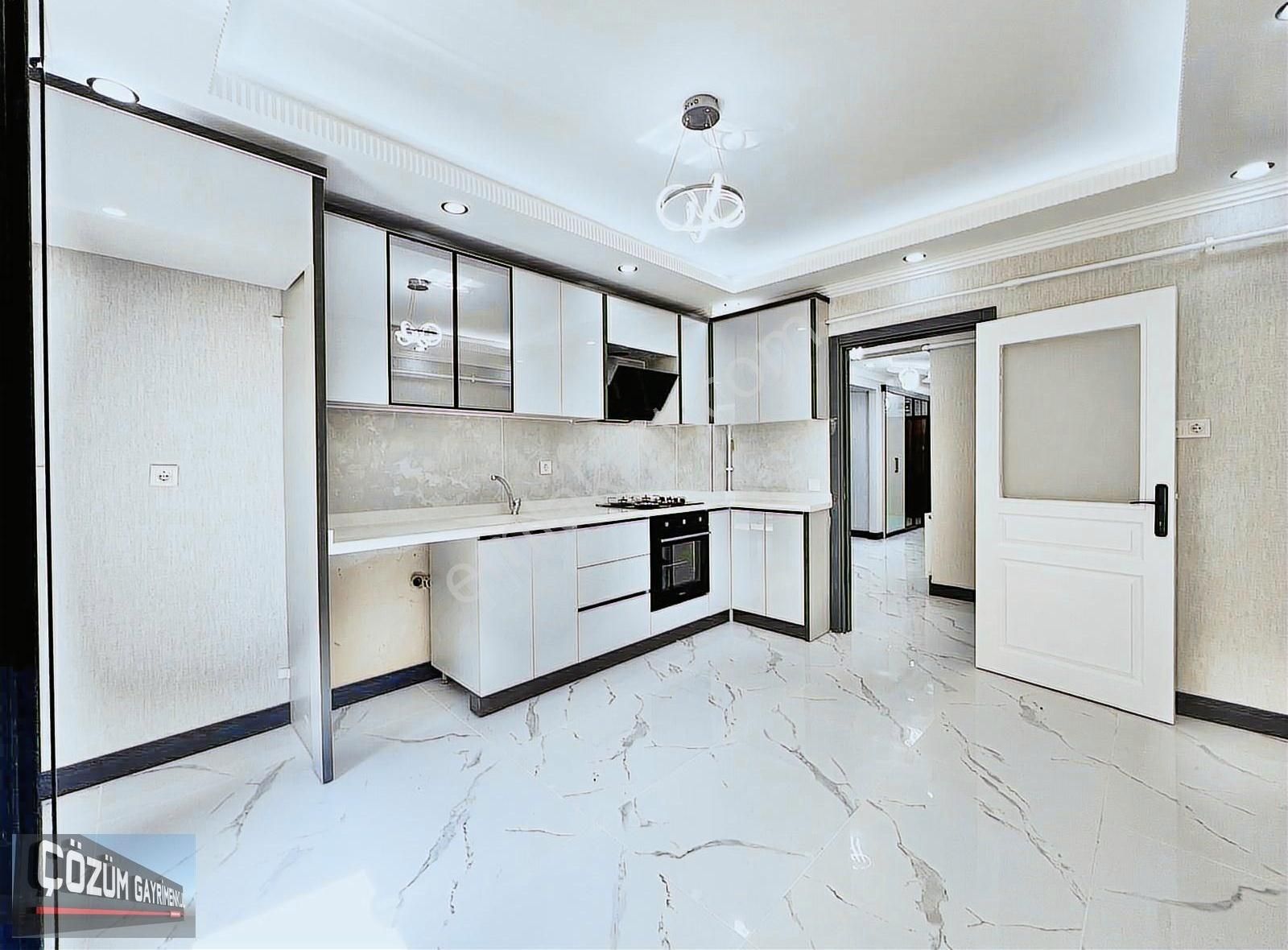 Çözüm Fırsatları Devam Ediyor 3+1 Orta Kat Full Yapılı Daire. - Görsel 13