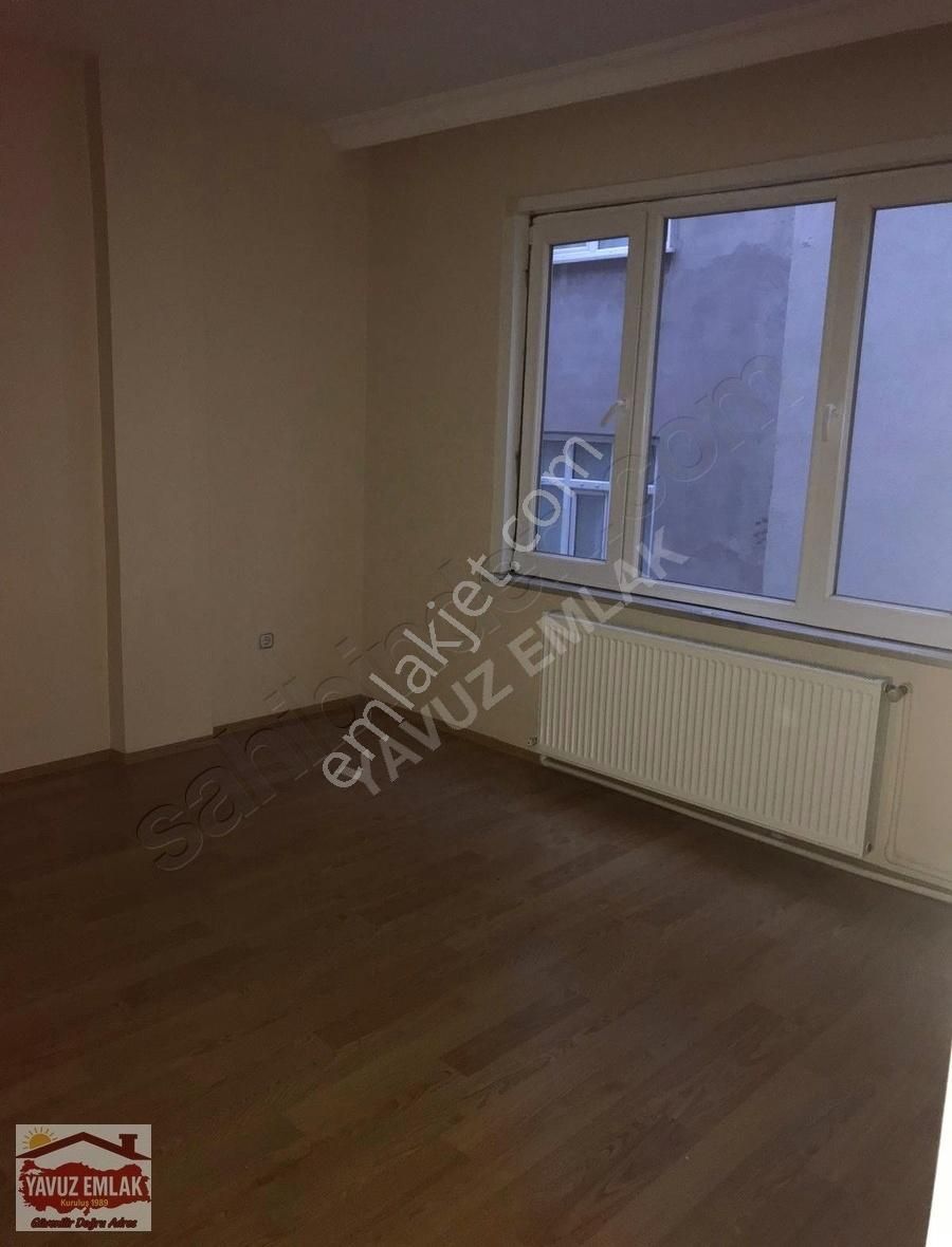 Bağcılarda Geniş Temiz Full Aydınlık Kombili 3+1 Temiz Daire - Görsel 4