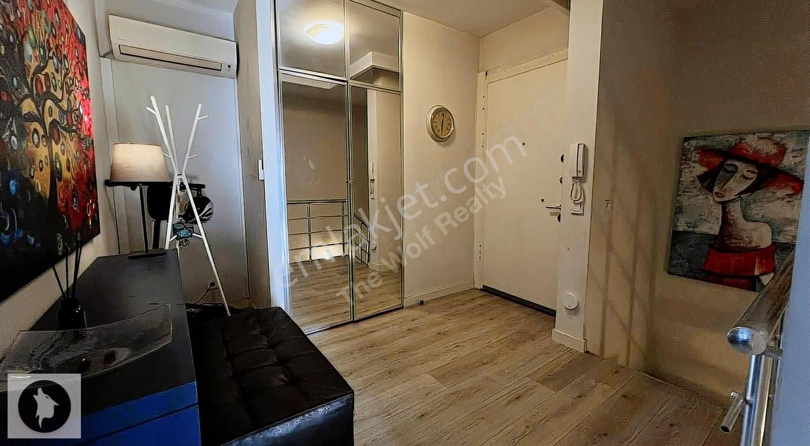 Karşıyakada Satılık Daire Özel Bahçeli 5+1 Dubleks - Görsel 2