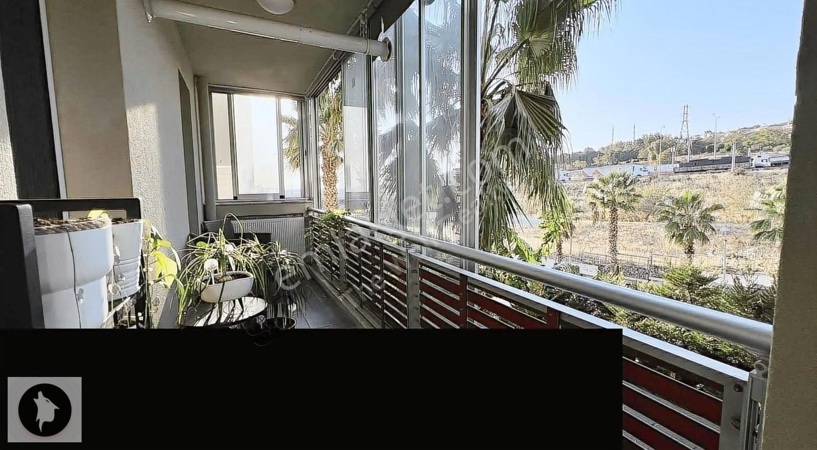 Karşıyakada Satılık Daire Özel Bahçeli 5+1 Dubleks - Görsel 29