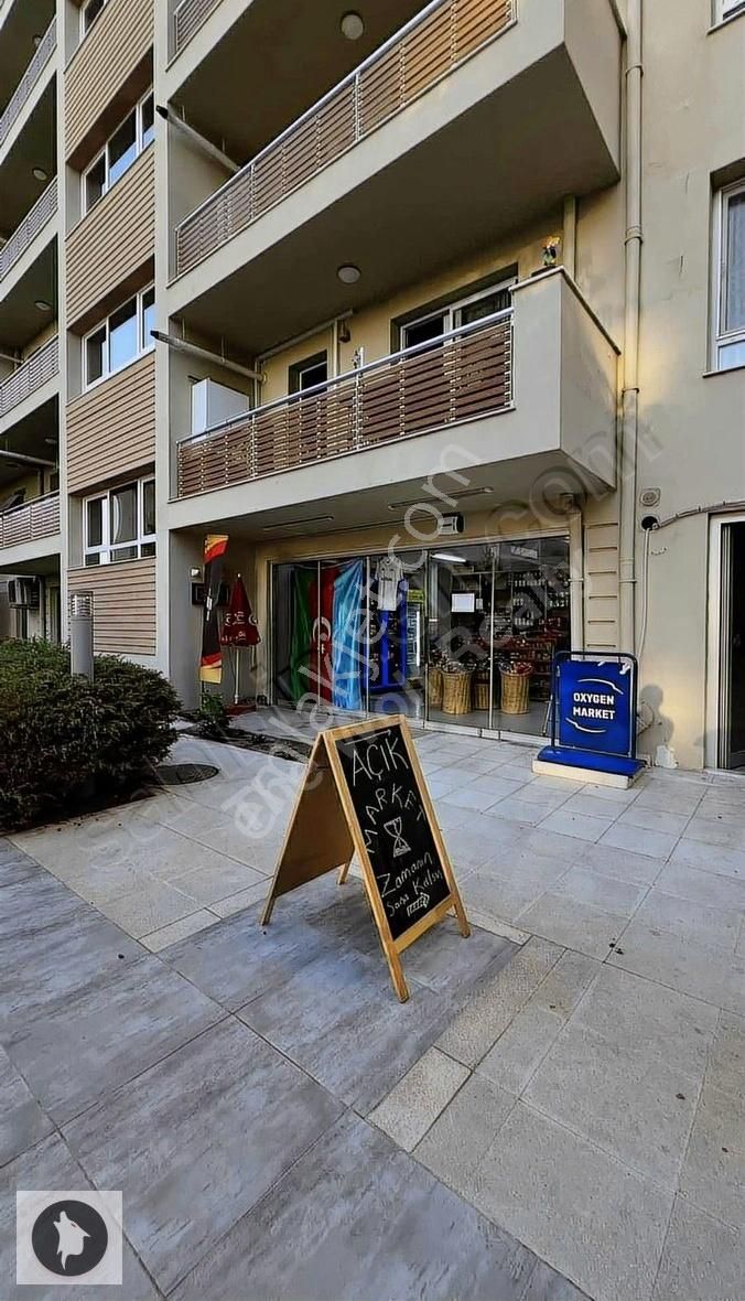 Karşıyakada Satılık Daire Özel Bahçeli 5+1 Dubleks - Görsel 4