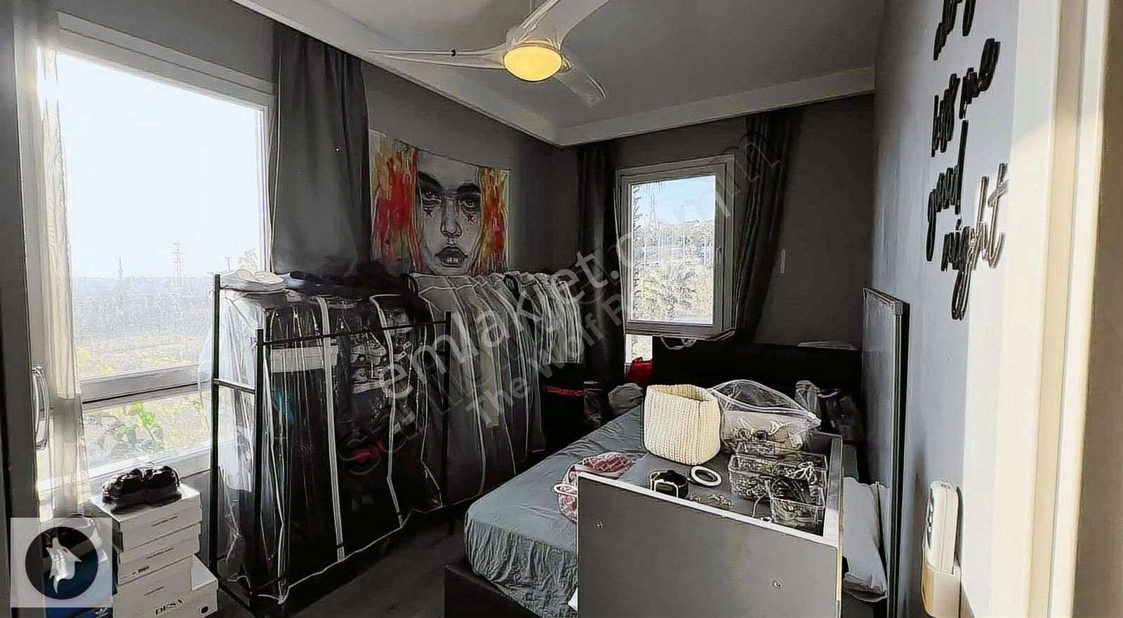 Karşıyakada Satılık Daire Özel Bahçeli 5+1 Dubleks - Görsel 9