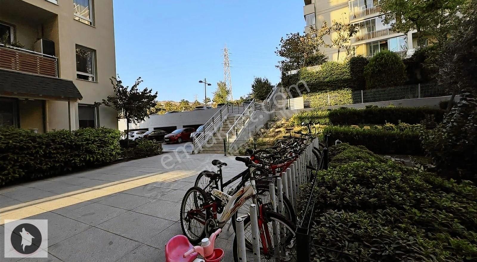 Karşıyakada Satılık Daire Özel Bahçeli 5+1 Dubleks - Görsel 17