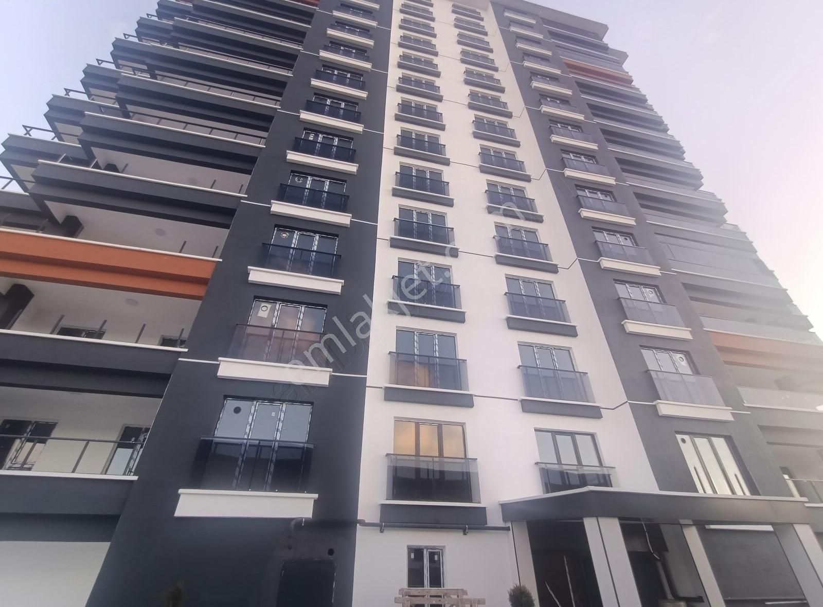 Buğra Emlaktan Susuzda Sıfır Binada Yüksek Giriş Lüxxx 4+1 - Görsel 5