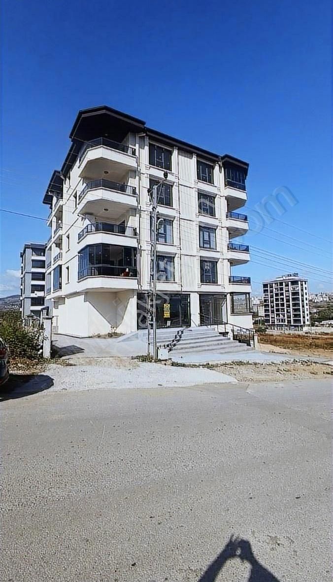 Şehir Hastanesi Bölgesinde Satılık 2+1'imiz