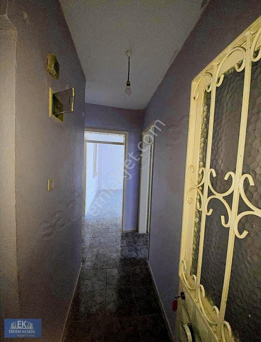 Gaziemir Aktepe Merkezde 2+1. 90m2 3. Kat Kiralık Daire - Görsel 23
