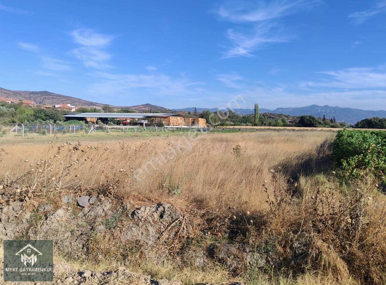Yanıkköy'de Satılık Köy Merkezine Yakın 1672m2 Tek Tapu Tarla - Görsel 2