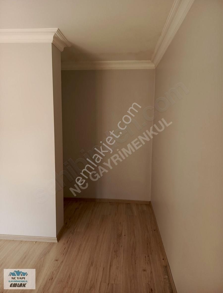 Çekmeköy Cumhuriyet Mahallesinde 2+1 Satılık Daire - Görsel 5