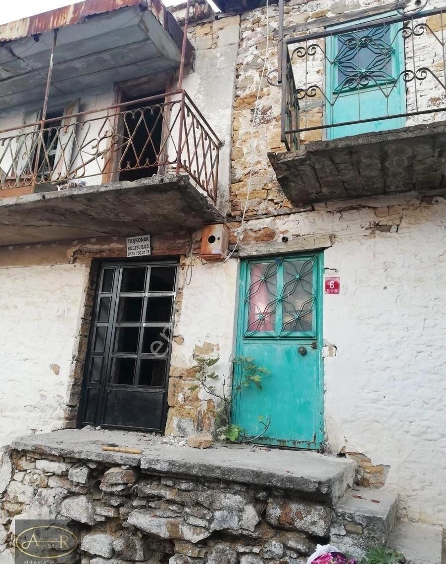 Balıkesir Gömeç Hacıhüseyinler Köyü Satılık Ev