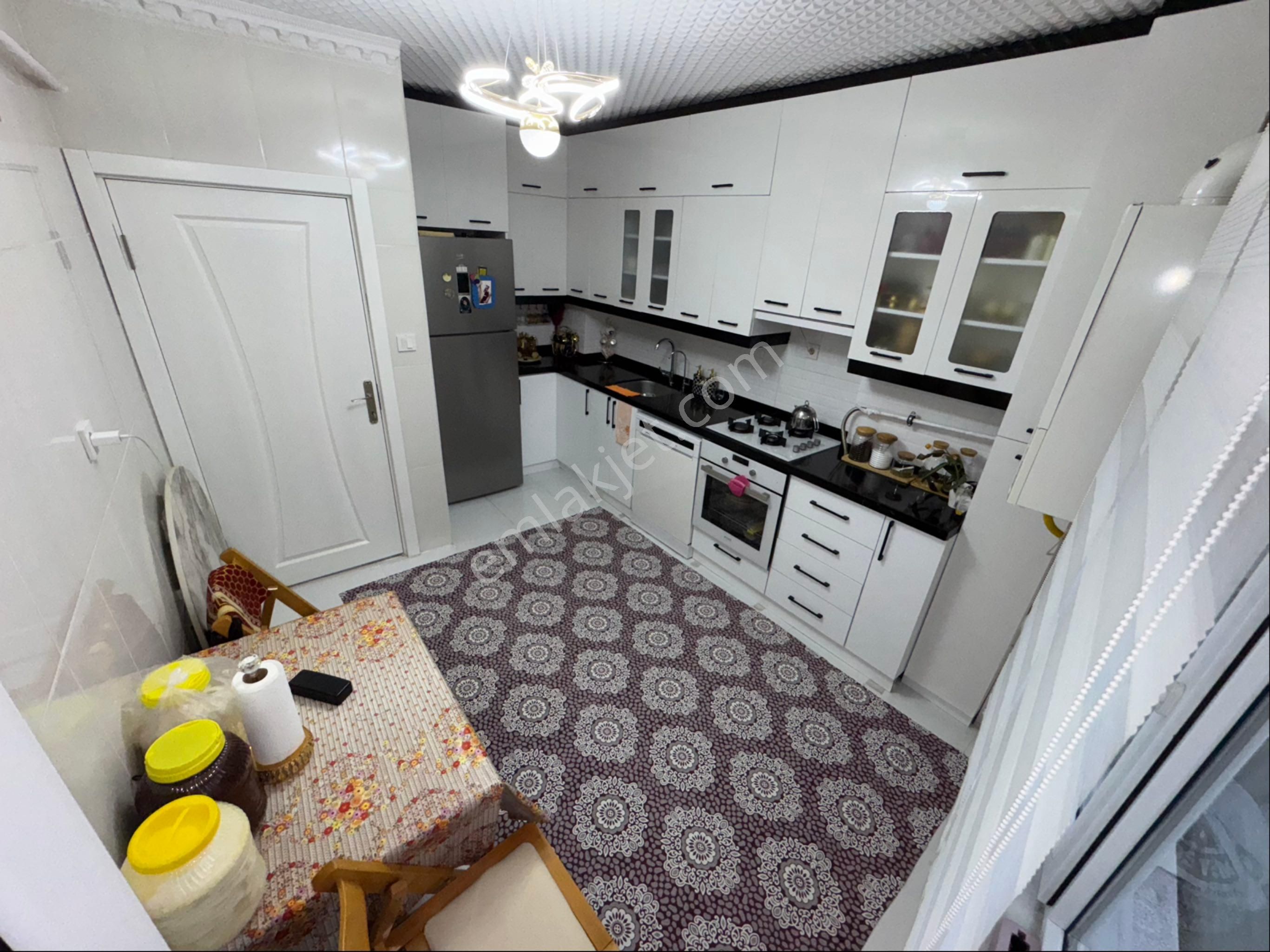 Zaferyapıdan Satılıkortakatdaire 3.kat3+1 140m2 Köşebaşıkrediyeuygun İstanbul Sultangaziesentepemhde - Görsel 18