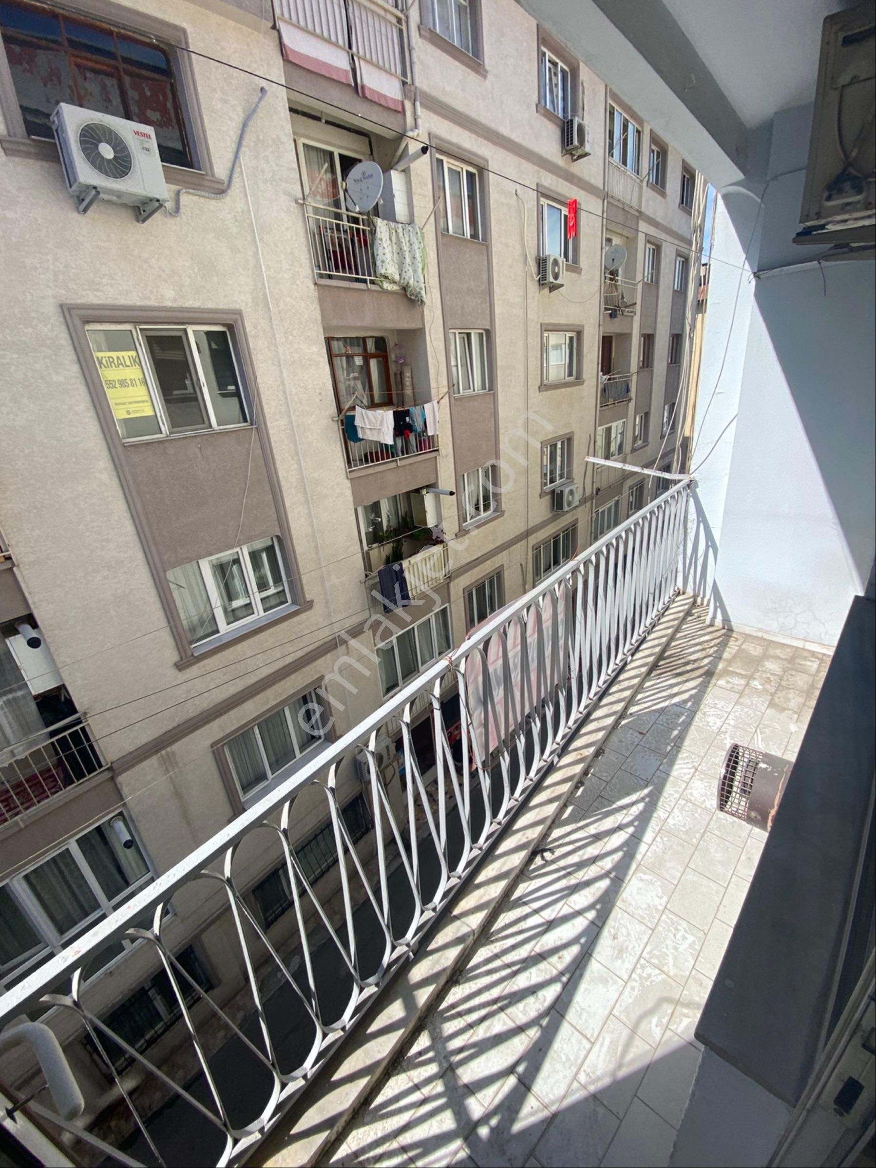 Cihangir Emlaktan Şahabettinpaşada Satılık Arakat Daire - Görsel 34