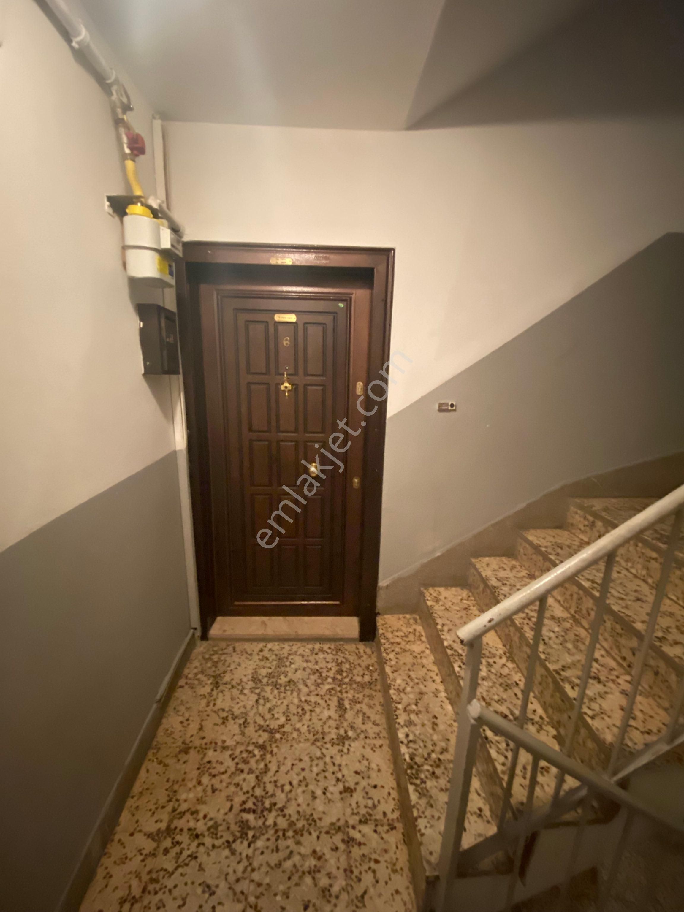 Cihangir Emlaktan Şahabettinpaşada Satılık Arakat Daire - Görsel 13