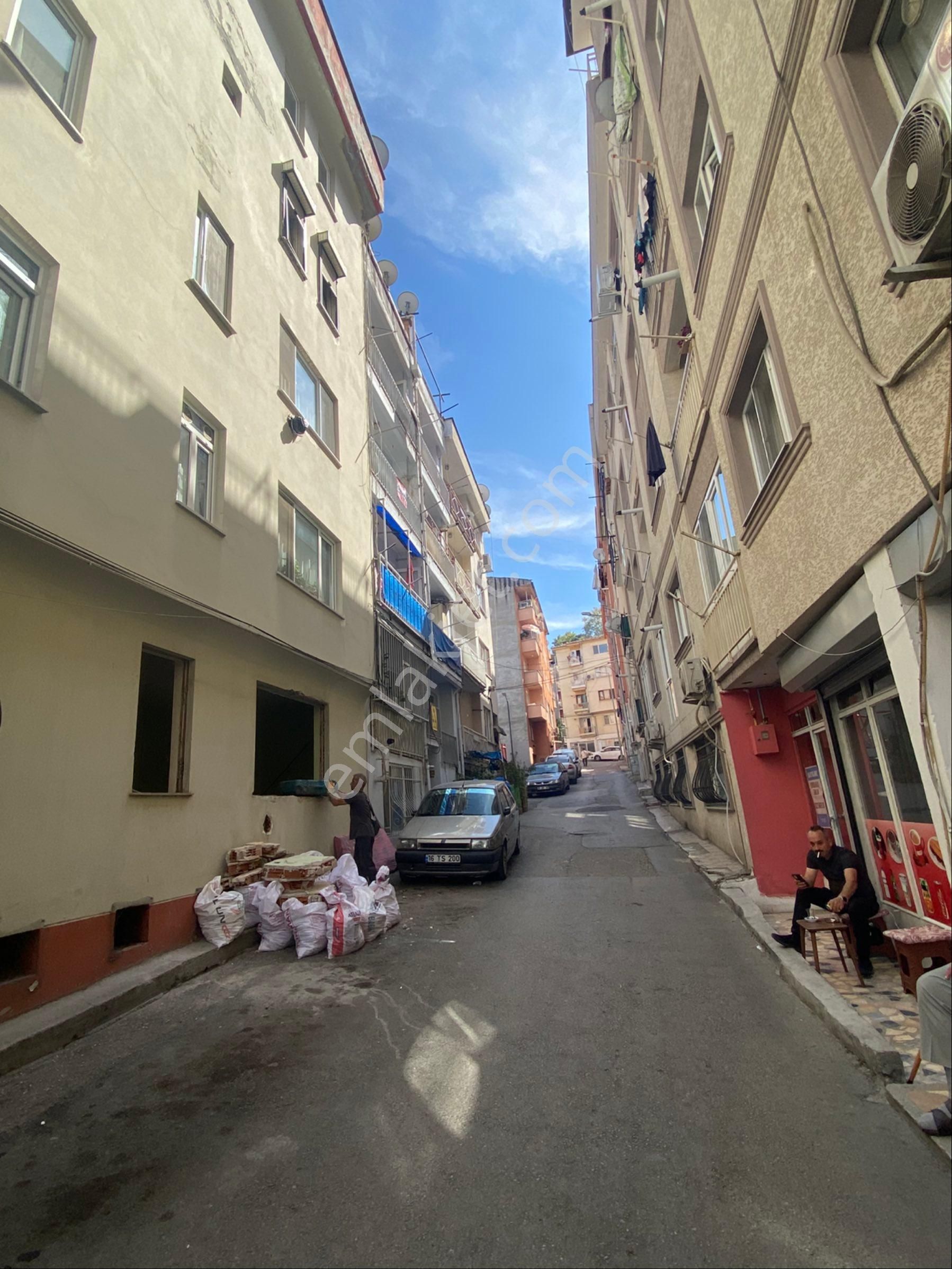 Cihangir Emlaktan Şahabettinpaşada Satılık Arakat Daire - Görsel 2