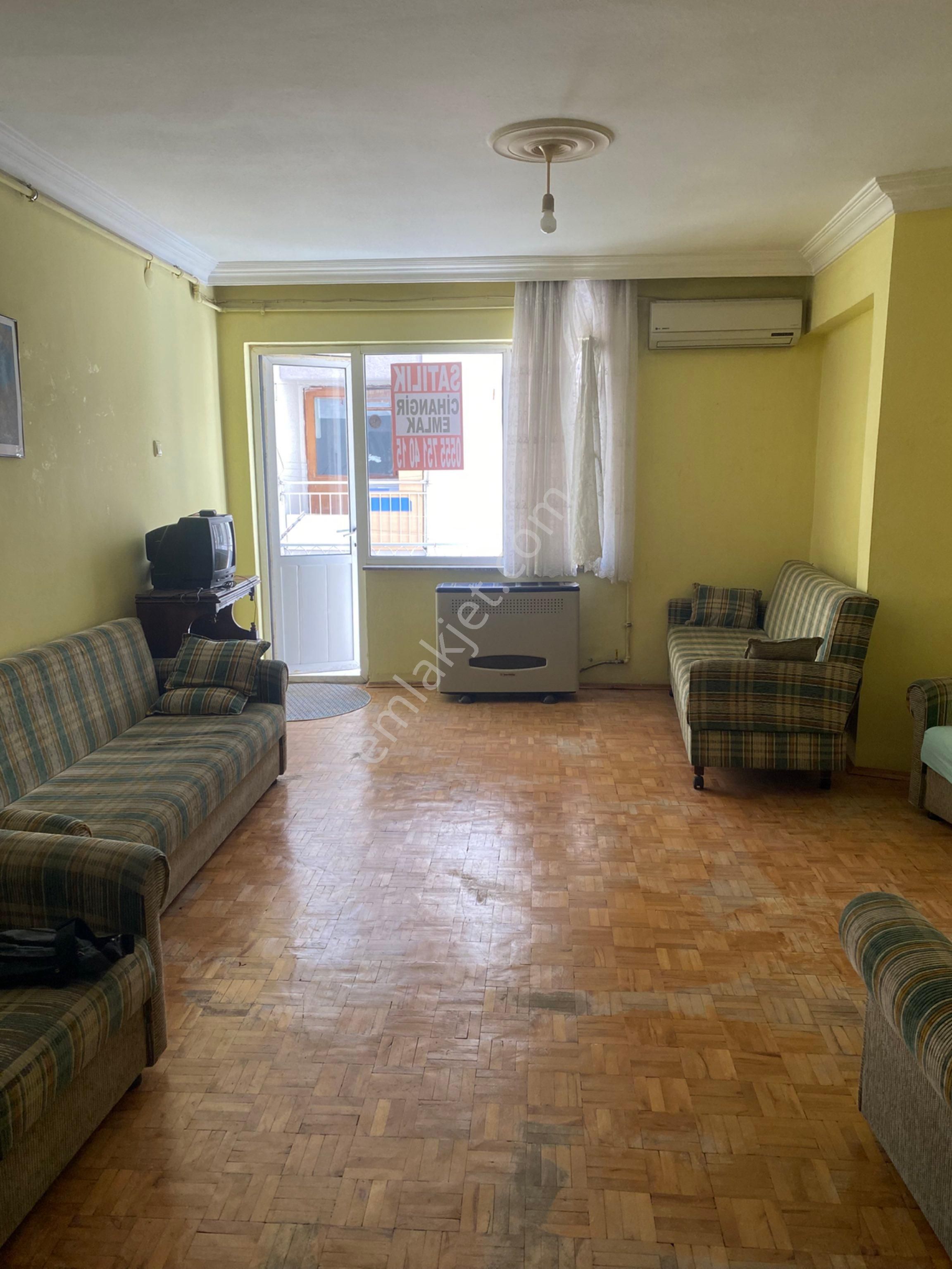 Cihangir Emlaktan Şahabettinpaşada Satılık Arakat Daire - Görsel 33