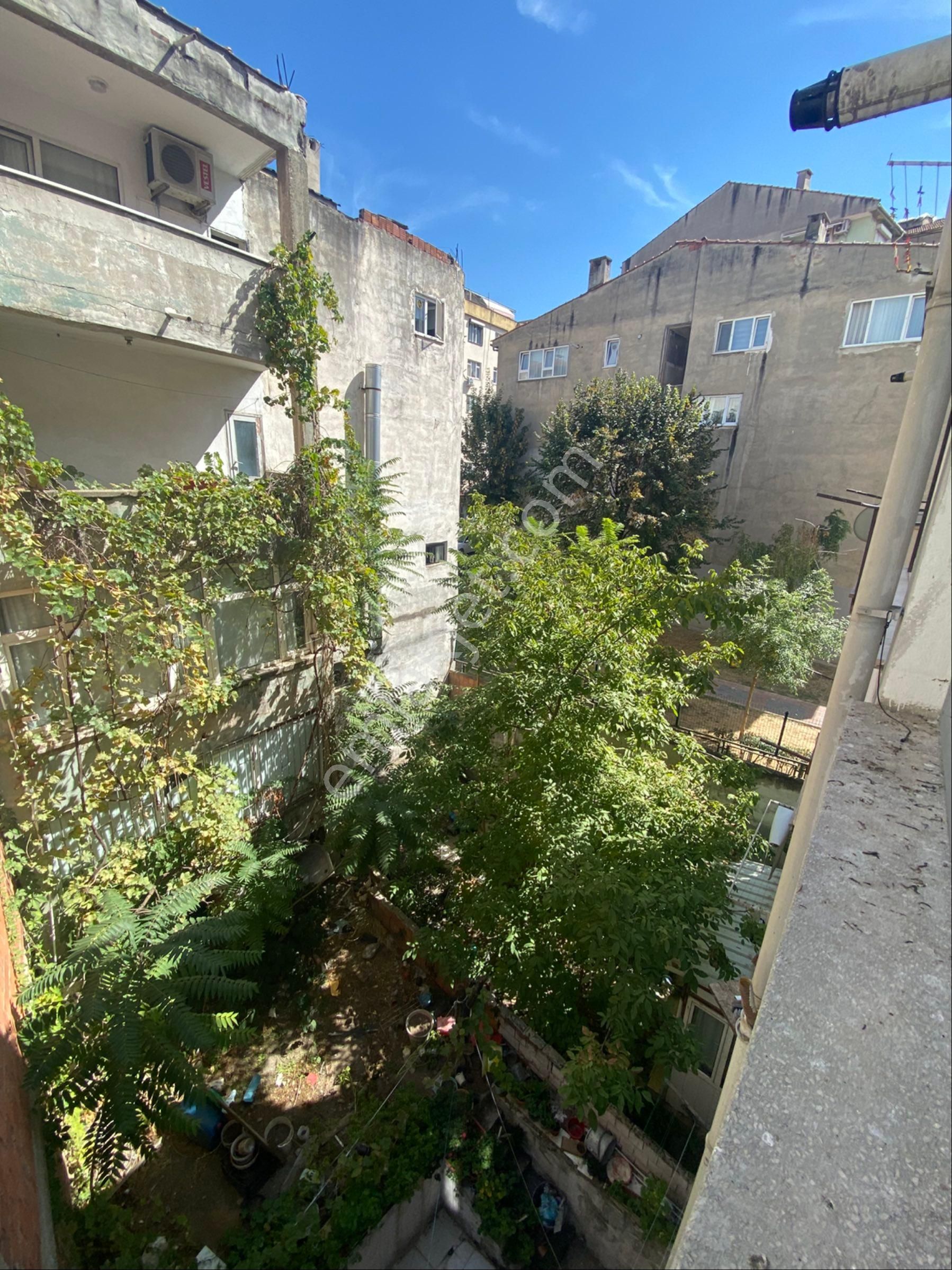 Cihangir Emlaktan Şahabettinpaşada Satılık Arakat Daire - Görsel 12