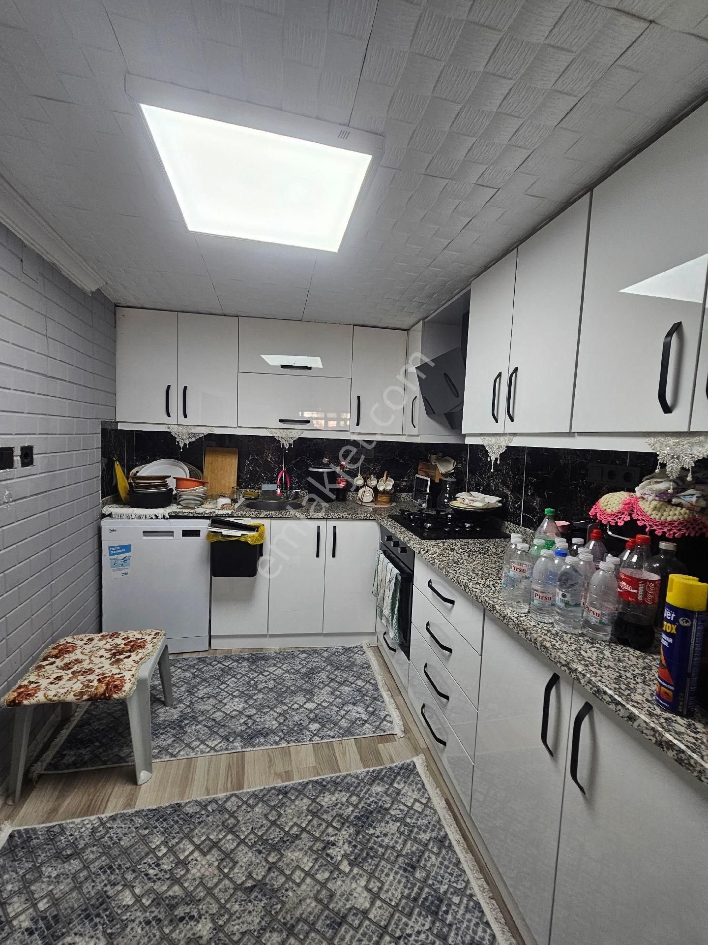 Söke Emlak Ofisisınden Cumhuriyet Mahallesinde Satılık Mustakıl Ev - Görsel 9