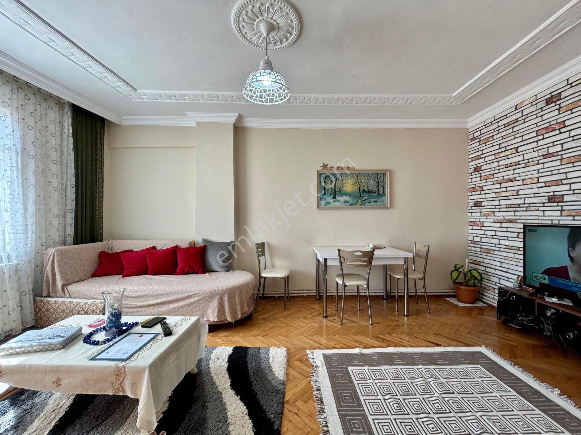 Goldhouse Dan Satılık Cumhuriyet Mahallesi Nde 2+1 Daire - Görsel 3