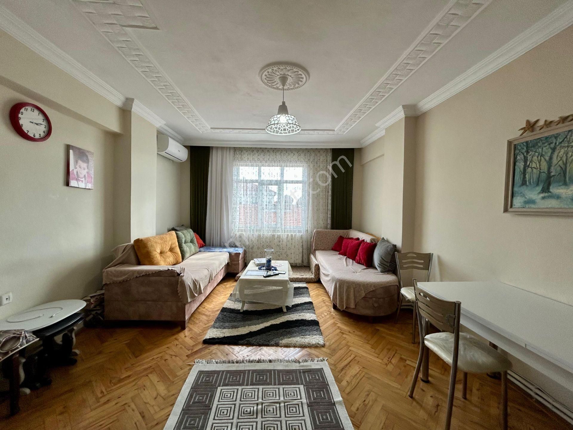 Goldhouse Dan Satılık Cumhuriyet Mahallesi Nde 2+1 Daire